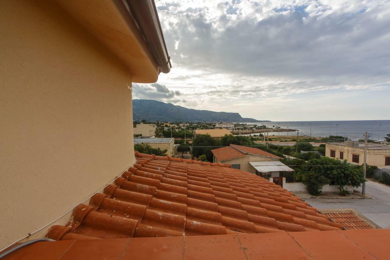 Casa Vacanze L'Orizzonte Aparthotel Valderice Exterior foto