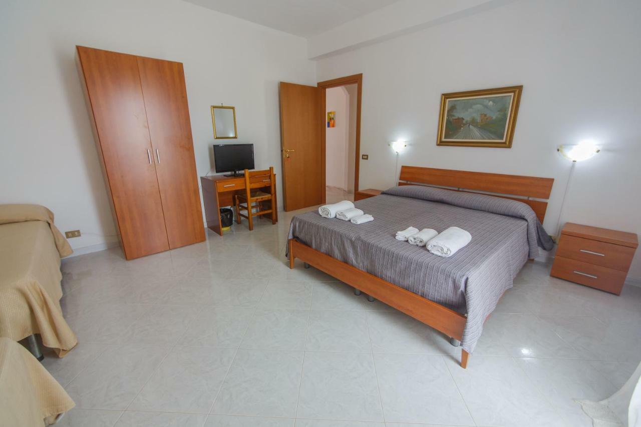 Casa Vacanze L'Orizzonte Aparthotel Valderice Exterior foto